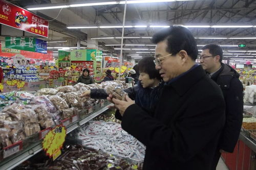 市人大副主任张伯群对青山区小餐饮食品安全监管工作给予高度评价